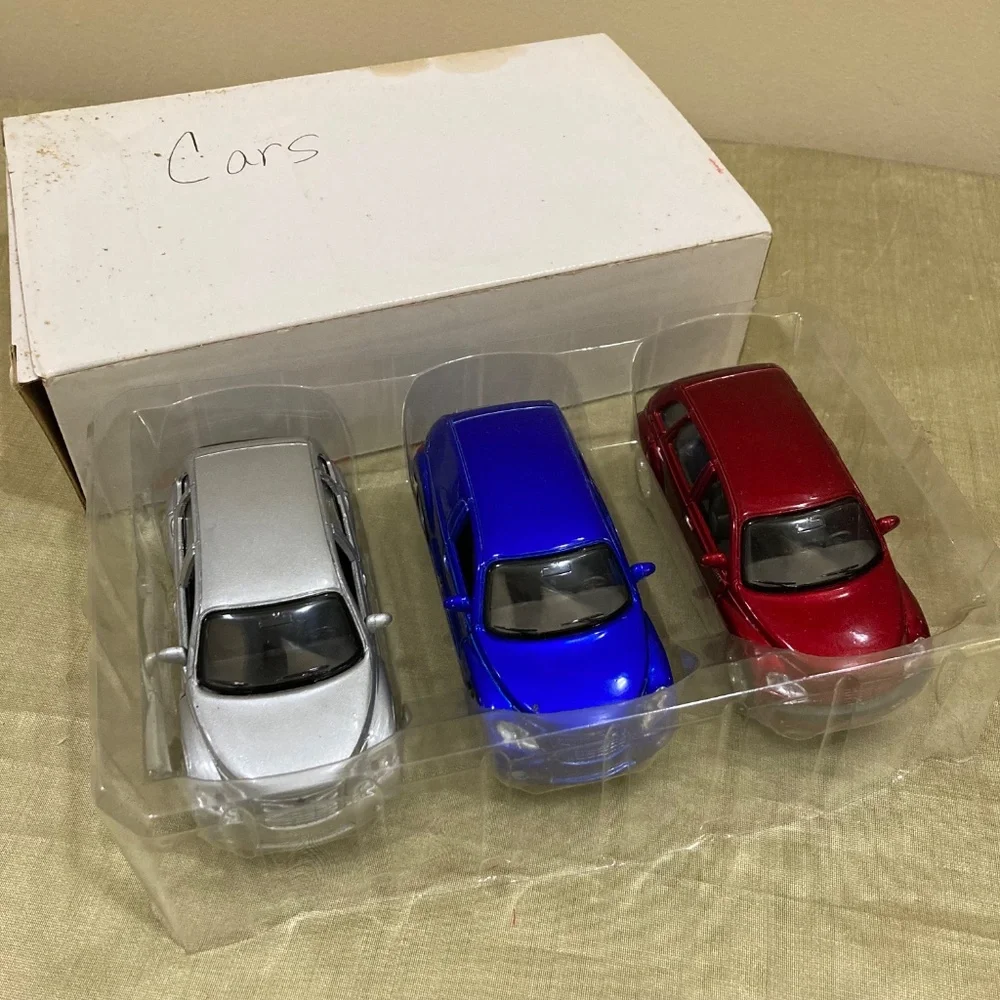 NWT Chrysler Collection PT Cruiser, GT Cruiser, Panel Cruiser,  1:39 sca…